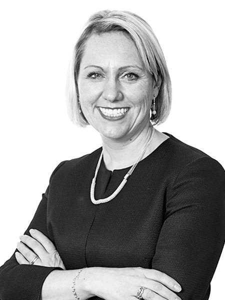 Emily Wood,Directrice financière, EMEA